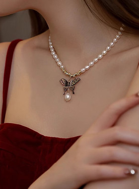 米粒淡水珍珠甜美清新短款项链贝母蝴蝶设计感网红颈链时尚锁骨链