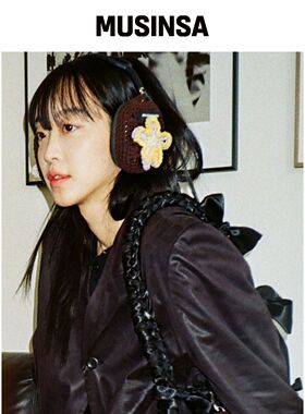 IUGAMAKARAS 钩针 Max 手机壳（巧克力香蕉） MU韩国官网直邮进口