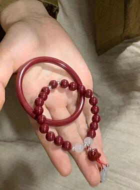 新中式复古风醒狮串珠手链本命年小众精致级感朱红叮当手镯饰品