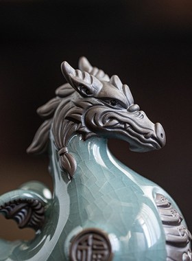 创意陶瓷龙马精神摆件招财客厅玄关酒柜装饰品生肖龙办公桌面摆设