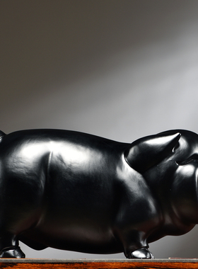 黑色实木雕刻猪摆件新中式十二生肖猪家居客厅办公补角装饰工艺礼