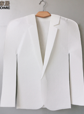 意式轻奢样板房衣柜衣帽间饰品摆件定制家居软装道具衣服收纳陈列