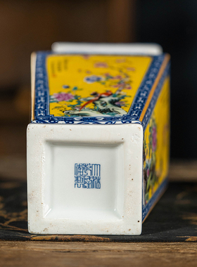 景德镇陶瓷四方瓶桌面小号花瓶中式家居客厅酒柜玄关插花装饰摆件