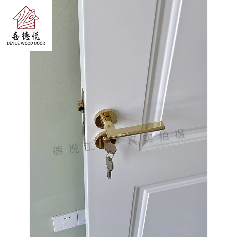 Light luxury French solid wood lacquered bedroom door