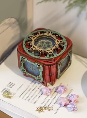 音乐盒木质拼装八音盒女孩旋转可选音乐礼物机械发条机关盒子