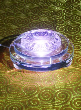 发光底座水晶球托底插电LED七彩幻彩自动变色圆形客厅凹面桌摆件