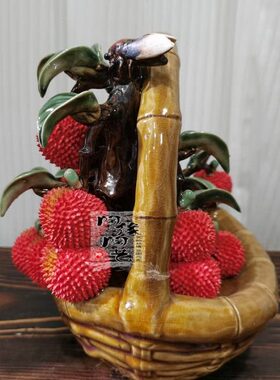 陶瓷工艺品 石湾公仔 荔枝提篮 荔枝摆件