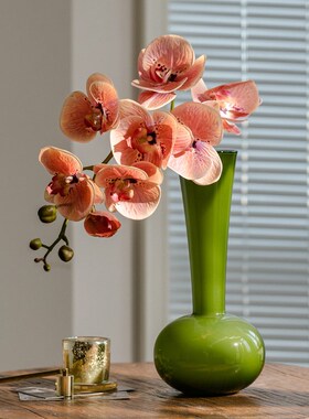 复古绿色花瓶轻奢高级感客厅插花天鹅颈长颈侘寂风艺术花瓶摆件