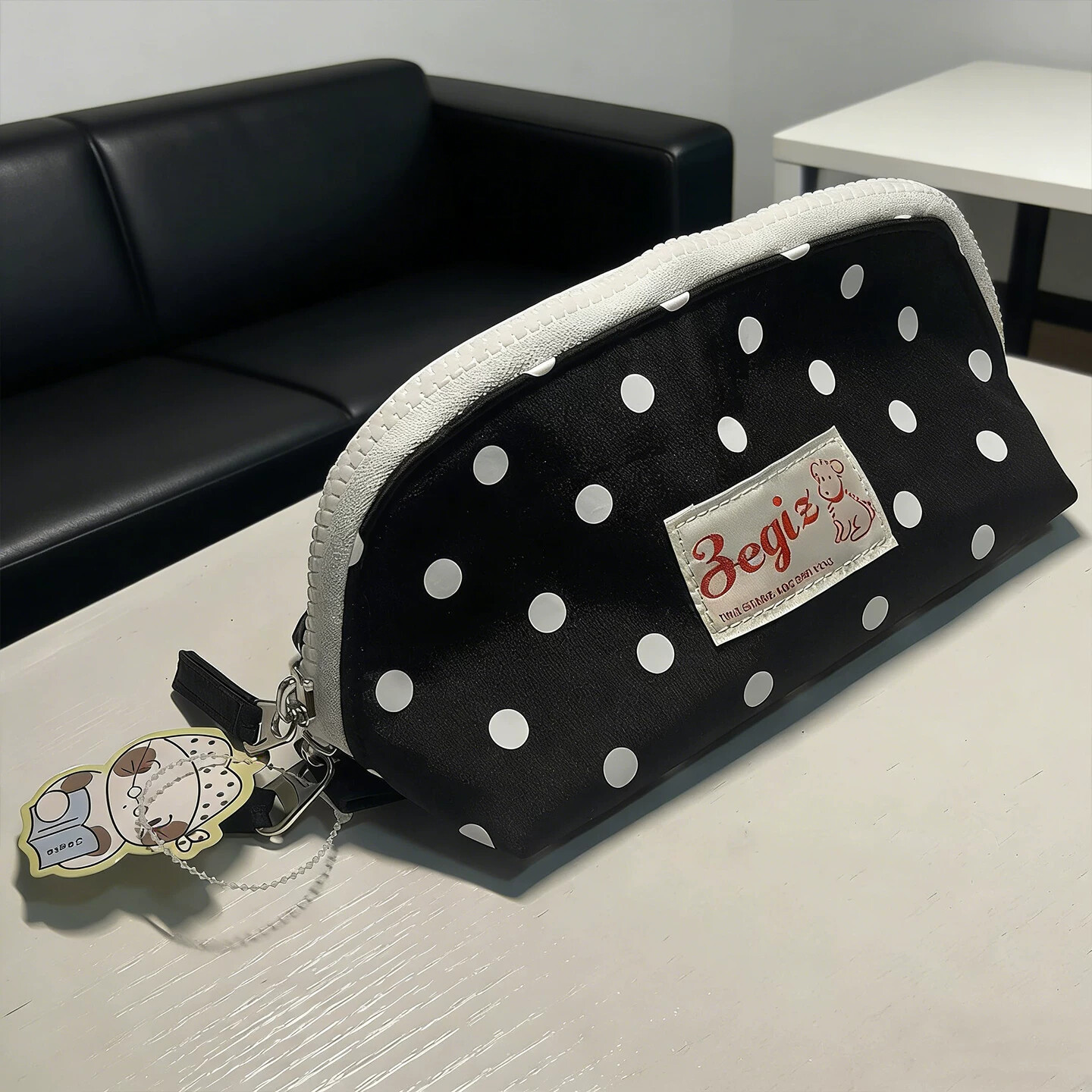 Ins storm point pencil bag new style gift for friends large capacity student school stationery storage and organization pencil bag