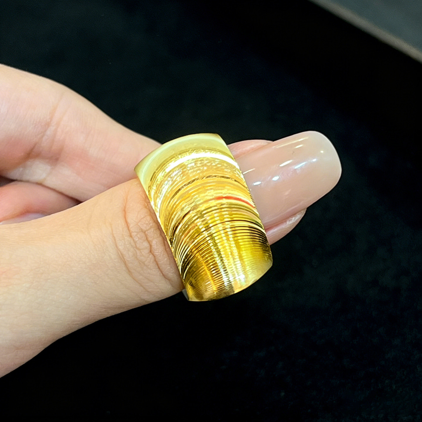 Cat eye effect gold ring glossy 999 pure gold