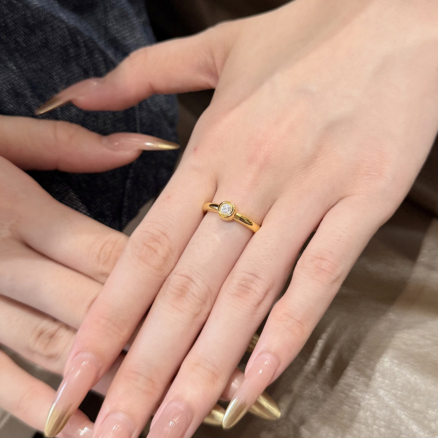 Queyunlai 5D gold dot diamond ring pure gold 999 bubble ring light luxury fashion high-end gift to your girlfriend