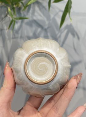 惊蛰 古早原矿土特色粉引纯手工拉胚海棠杯中式品茗杯主人杯茶杯