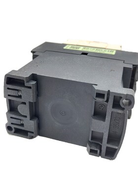 适用蒂森电梯封星接触器/LC1D098MDC DC220V电梯接触器LC1 D098MD