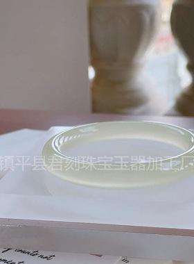 冰种青白玉手镯少女年轻款细圆条玉石手镯天然阿富汗玉镯批发