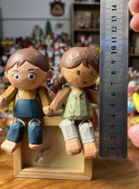 “青梅竹马”手工制作情侣木雕摆件男孩吊腿女孩摆件小众礼物可爱