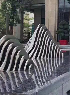 定制鲸鱼雕塑不锈钢镜面浪花雕像铸铜月亮戒指抽象圆圈大户外摆件