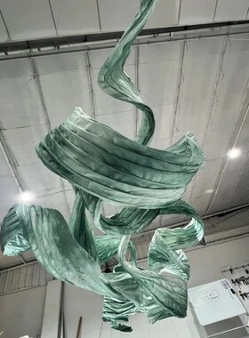 高级感渐变纸艺术装置挂件酒店大堂空中吊饰立体纸雕海浪造型美陈