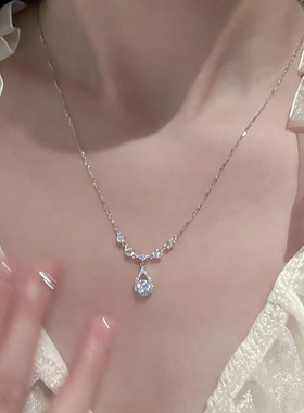 「人鱼之泪」吊坠项链女