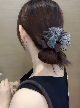 蓝色豹纹网纱蝴蝶结大肠发圈
