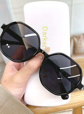 新款潮高级防紫外线网红小脸墨镜