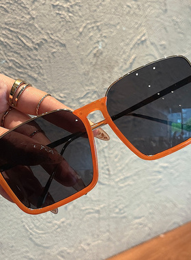 韩版素颜潮大框显瘦时尚街拍墨镜