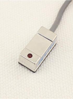 沪工CHIIB磁性开关 CS1-U DC/AC5-250V二线常开磁控 感应器传感器