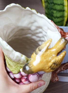 方亚釉下手绘立体浮雕陶瓷花瓶精致家居装饰摆设礼品电视餐桌装饰