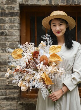 侘寂风婚礼室内餐厅绢花花卉摆件仿真新娘手捧花家居软装摆设