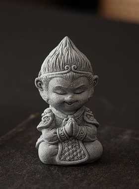 青砂石齐天大圣孙悟空鱼缸造景创意生肖猴子茶桌面台茶桌茶宠摆件