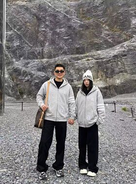加绒薄款钉标帽子满印内