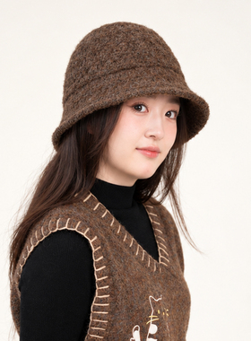 秋冬保暖显脸小日系针织渔夫帽女