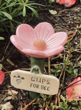 独立站Flower-Shaped Ceramic Bee Watering Station花形蜜蜂浇水