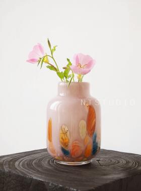 采购产品北欧彩色点玻璃花瓶，中世纪简单的水升起的插花，餐厅桌