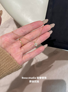 S925纯银轻奢爆款金色四叶草花朵泡泡高级感项链