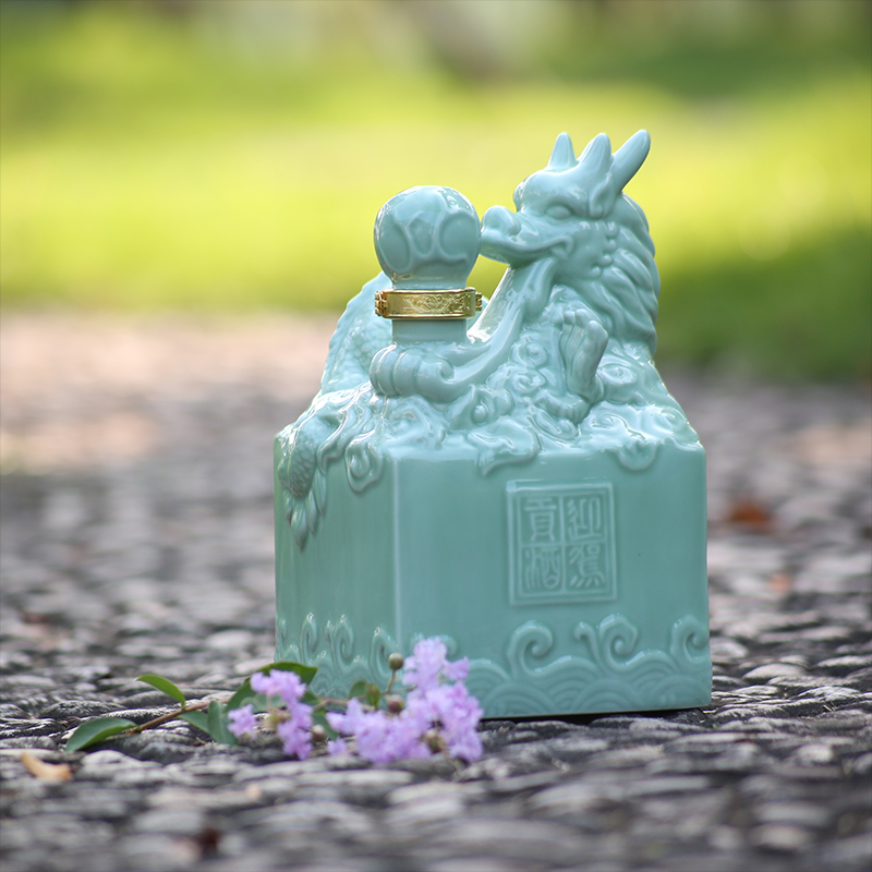 【双12狂欢】迎驾贡酒龙皇玉玺52度2.5L礼盒装酒水大坛装白酒 - 图0