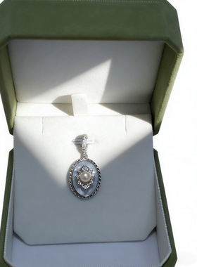 天然海水珍珠极光AKOYA羽皇金贝母万能扣吊坠5-6mm设计款