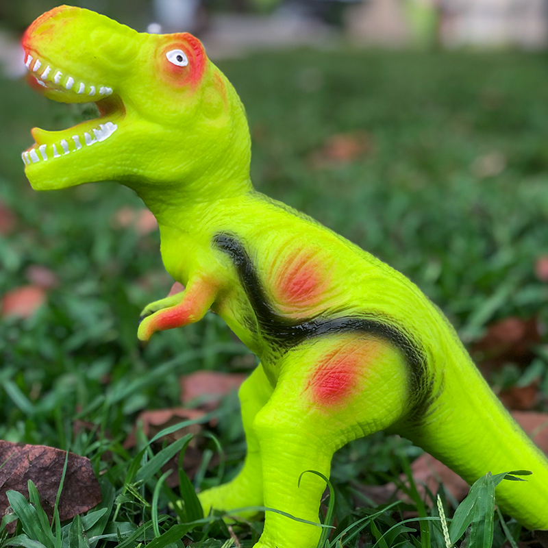 仿真软胶超大号恐龙玩具男孩玩偶霸王龙哥斯拉儿童新年礼物三角龙 - 图1