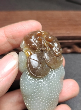 新疆和田玉青白糖玉青蛙铜钱手把玩件男女款式玉石玉器呱呱来财