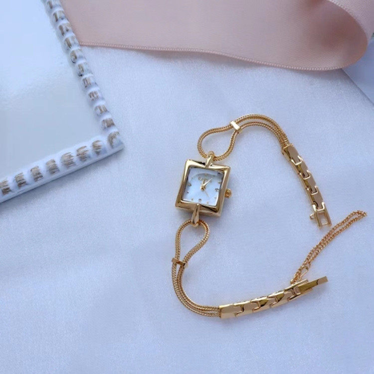 中古轻奢珍珠手链复古小众手表女士小巧精致高级感小香风贝母夏季,淘宝优惠券,粉丝福利购,淘宝优惠卷