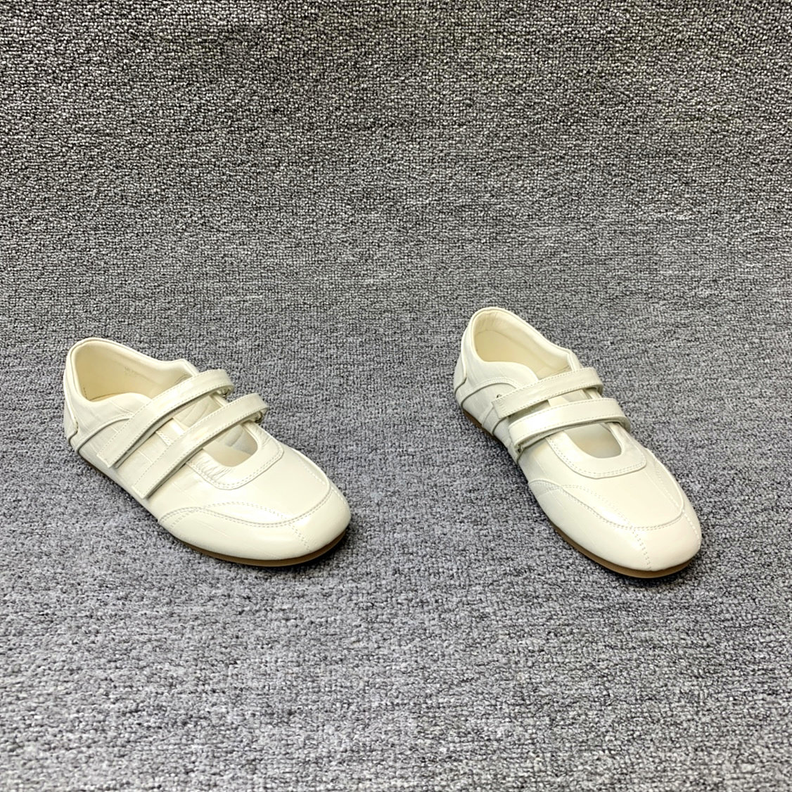 欧洲站女鞋2026春季新款欧货真皮磨砂皮平底浅口玛丽珍鞋单鞋女潮,淘宝优惠券,粉丝福利购,淘宝优惠卷