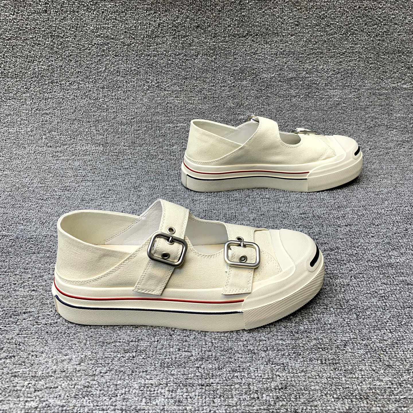 欧洲站女鞋2026春季新款欧货布面皮带扣浅口厚底时尚圆头帆布鞋女,淘宝优惠券,粉丝福利购,淘宝优惠卷