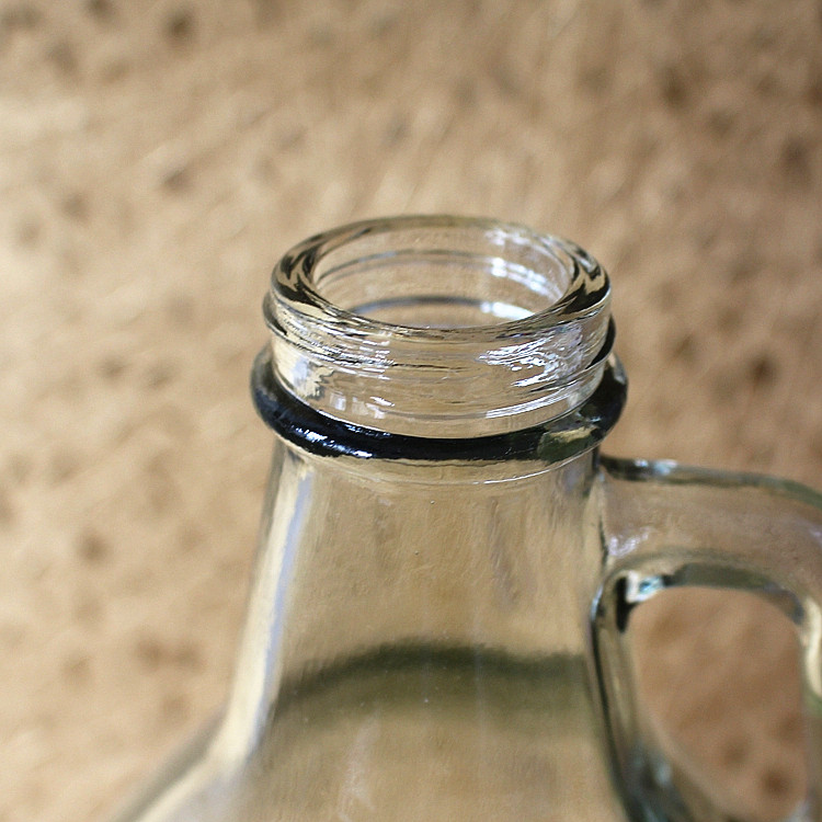 California glass bottle 4 catties large sealed bottle Home-brew container Medicinal wine bottle Wine bottle Fruit wine bottle