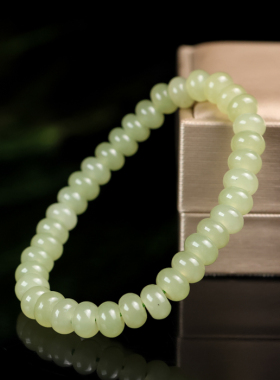 女款和田玉籽料手链算盘珠