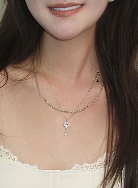 不蚀钥匙 黄打屁复古设计感简约小众爱心闪钻甜仙925银项链锁骨链