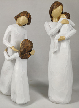 一家三口人物摆件结婚纪念怀孕