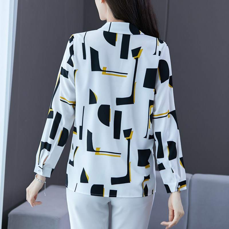 胖妹妹秋装加肥加大女装200斤衬衫 盛天耀服饰大码女装