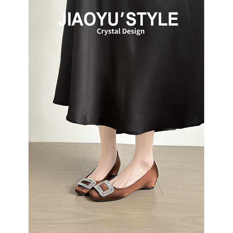 真皮~骄屿法式水钻方扣单鞋2026春新款黑色通勤方头浅口玛丽珍鞋