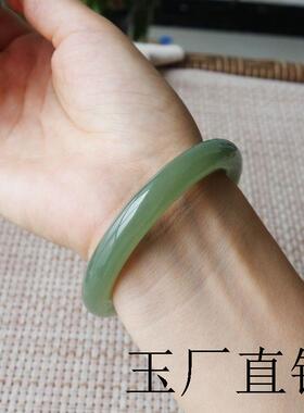 和田玉手镯女青玉镯子高端手镯青海料玉手镯玉是晴水镯细圆湖水绿