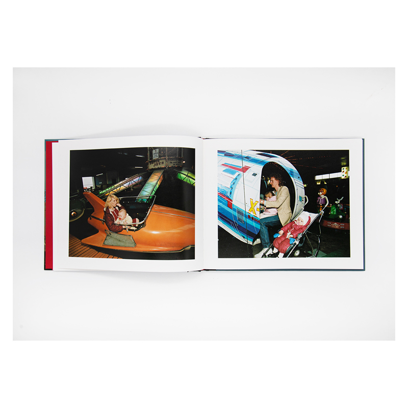 【预售】马丁帕尔*后的胜地英文摄影摄影师专辑进口原版外版书精装The Last Resort Martin Parr Dewi Lewis - 图1