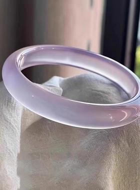 女士玉髓玛瑙玉镯子礼物